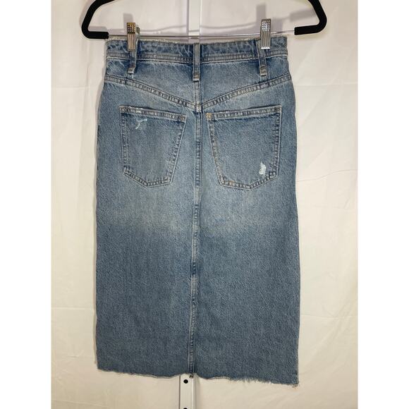 NWOT We the Free Denim Skirt - Women Size 25 - Blue - Picture 4 of 9
